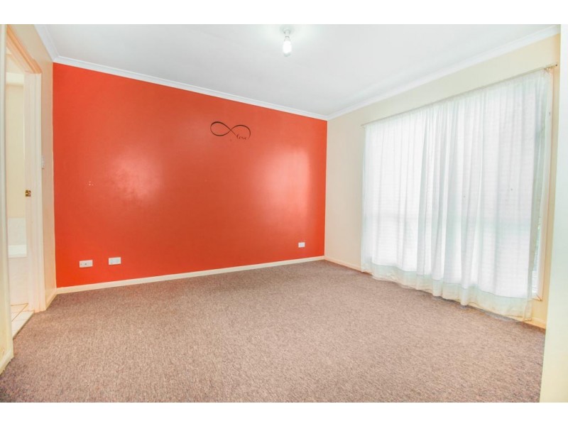 36 Julie Street, Crestmead QLD 4132