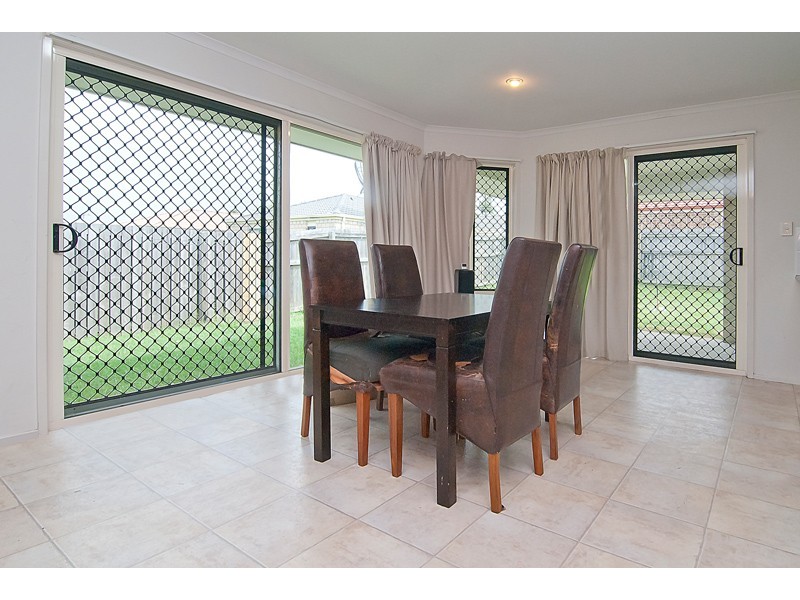 90 Macarthy Drive, Marsden QLD 4132