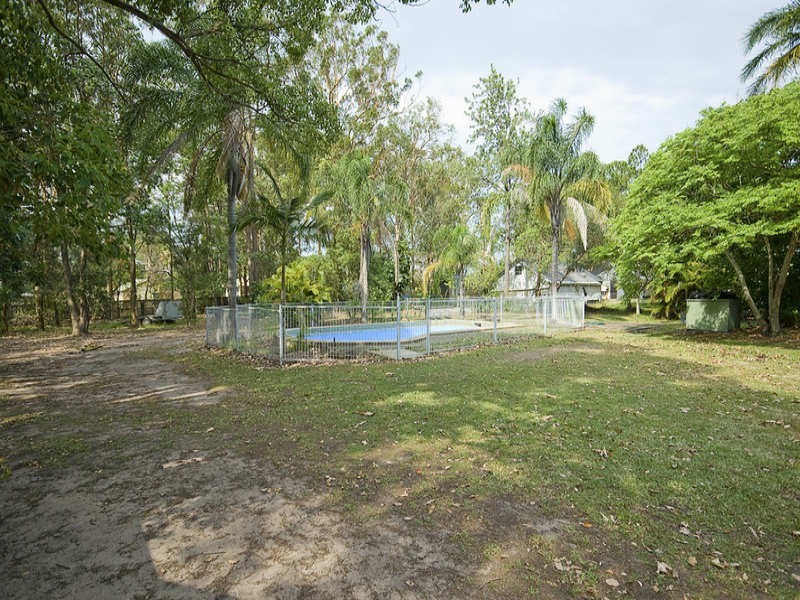 10 PINELANDS, Loganlea QLD 4131