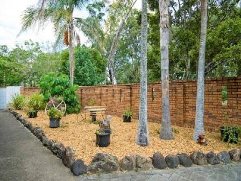 10 PINELANDS, Loganlea QLD 4131