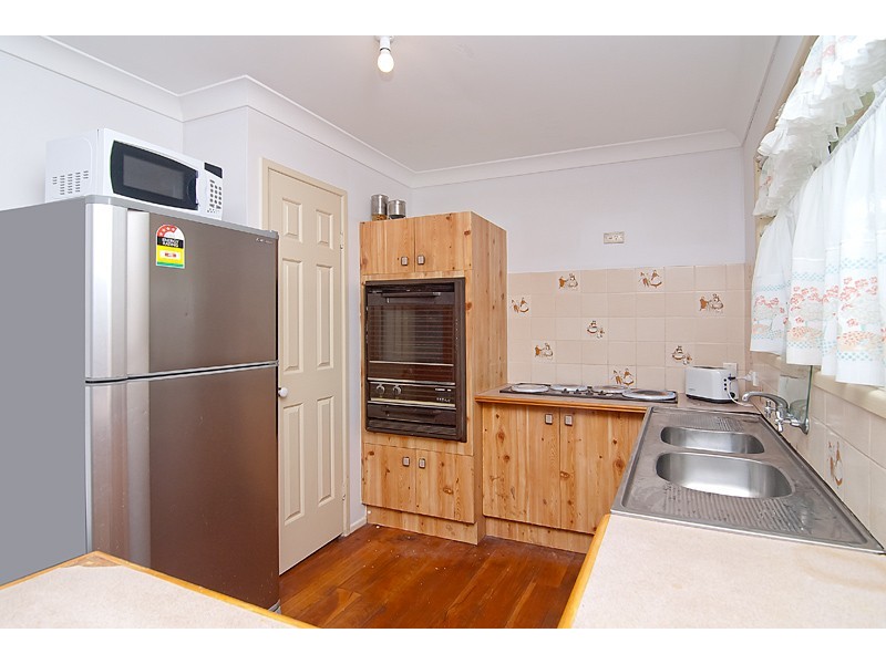 6 Rhodes Street, Loganlea QLD 4131