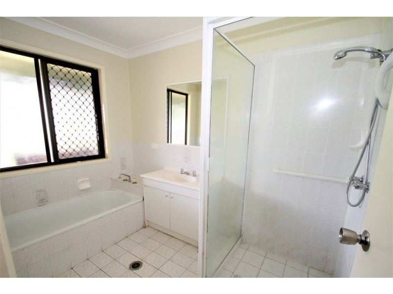 17 Mahonia Court, Crestmead QLD 4132