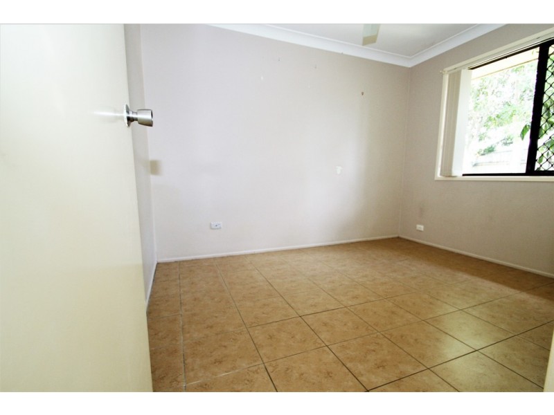 17 Mahonia Court, Crestmead QLD 4132