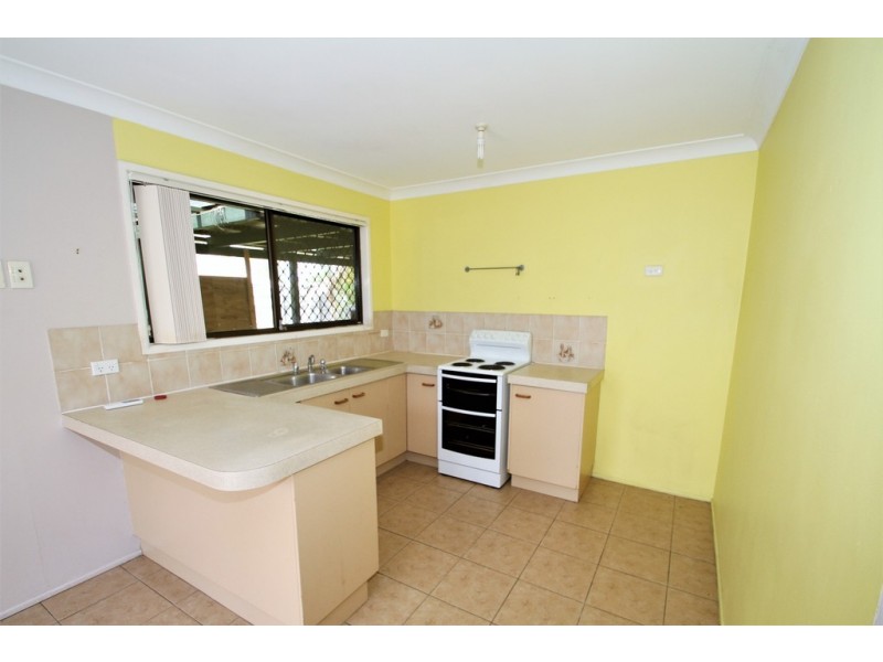 17 Mahonia Court, Crestmead QLD 4132
