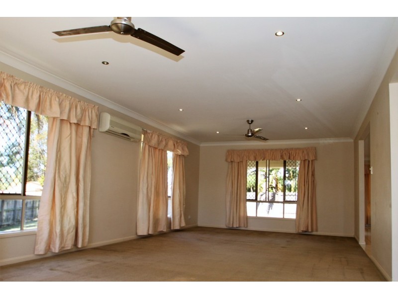 6 DODDS Ct, Crestmead QLD 4132