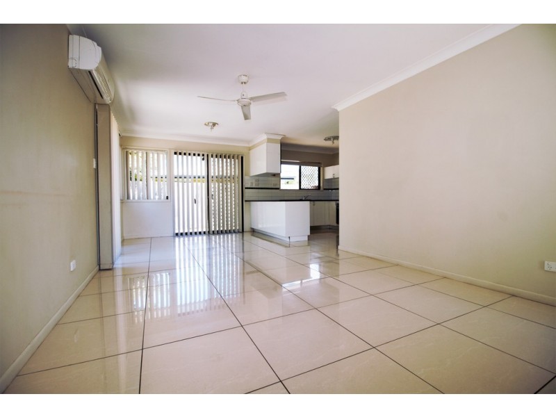 1 Crestview Street, Loganlea QLD 4131