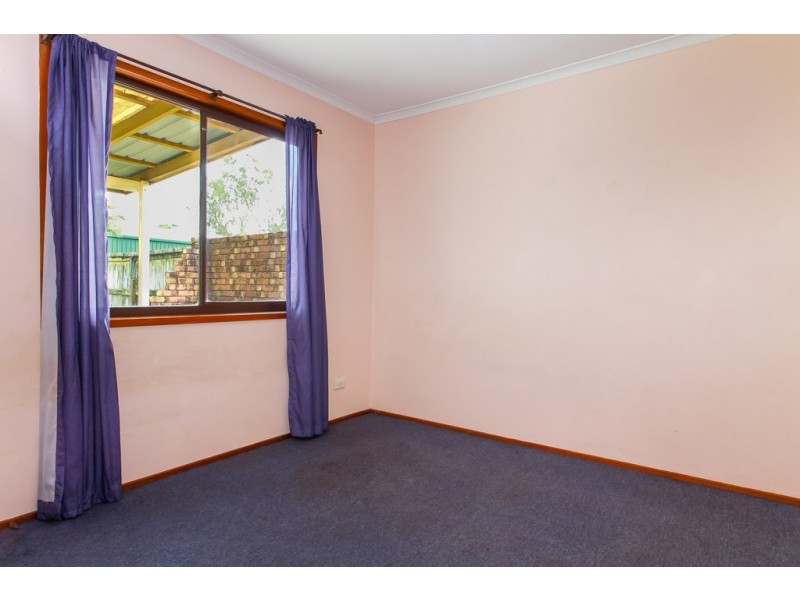 19 MERANTI ST, Crestmead QLD 4132