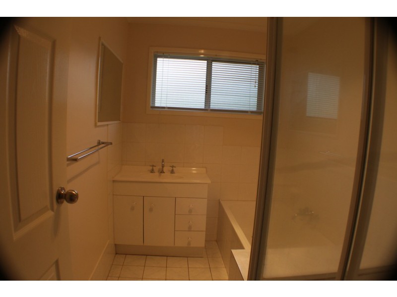 36 LYNELLE ST, Marsden QLD 4132