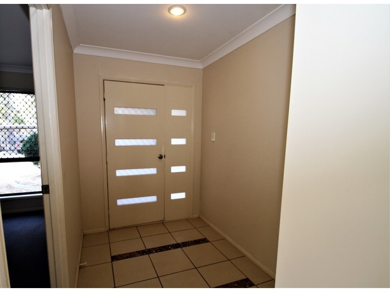 28c Pinelands Street, Loganlea QLD 4131