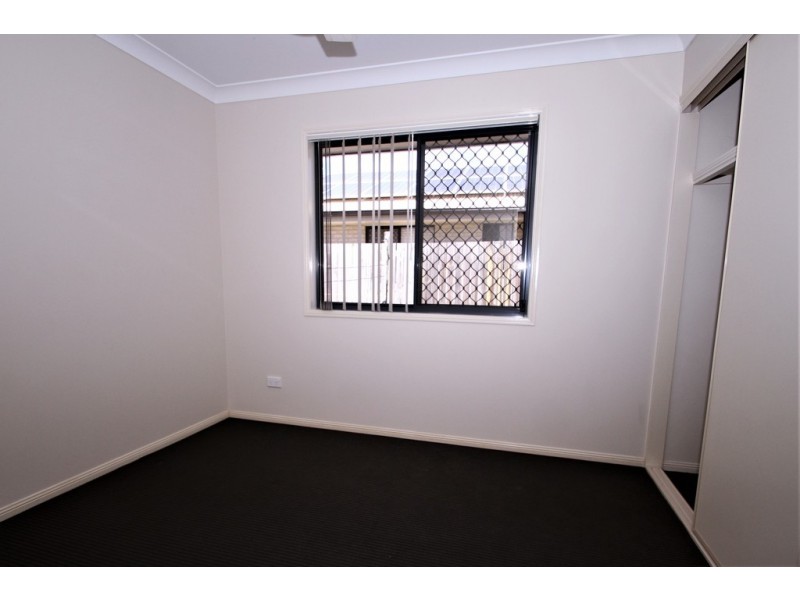 28c Pinelands Street, Loganlea QLD 4131