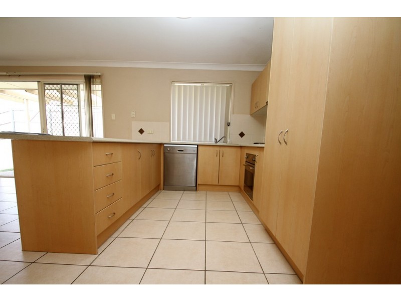 10 Chams Street,, Marsden QLD 4132