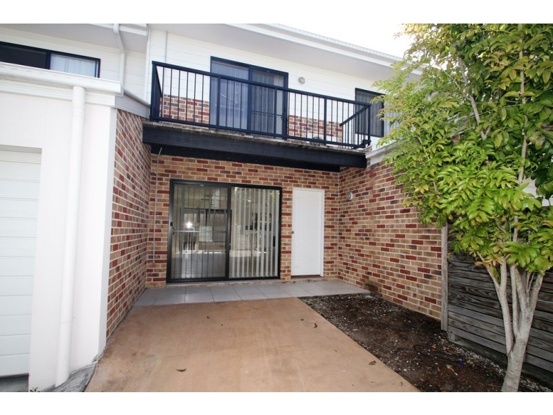2/698- 700 Kingston Rd, Loganlea QLD 4131