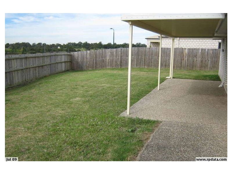 74 Lake Manchester Rd, Logan Reserve QLD 4133