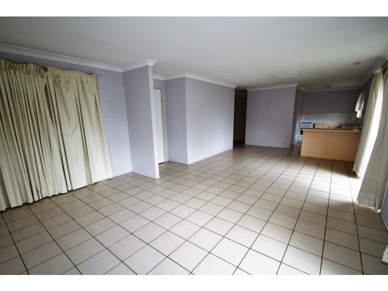 4 Callide Court, Marsden QLD 4132