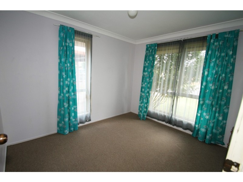 4 Callide Court, Marsden QLD 4132