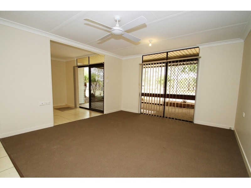 56 Louise St, Waterford West QLD 4133