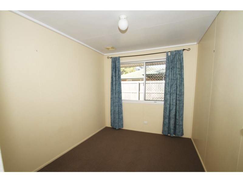 11 BIANCA ST, Loganlea QLD 4131