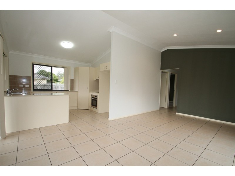 9 SUMMER HILL, Marsden QLD 4132
