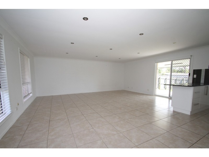 46 FIRST AVE, Marsden QLD 4132