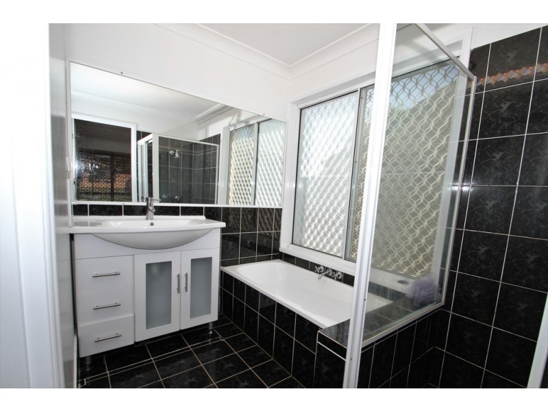 46 FIRST AVE, Marsden QLD 4132