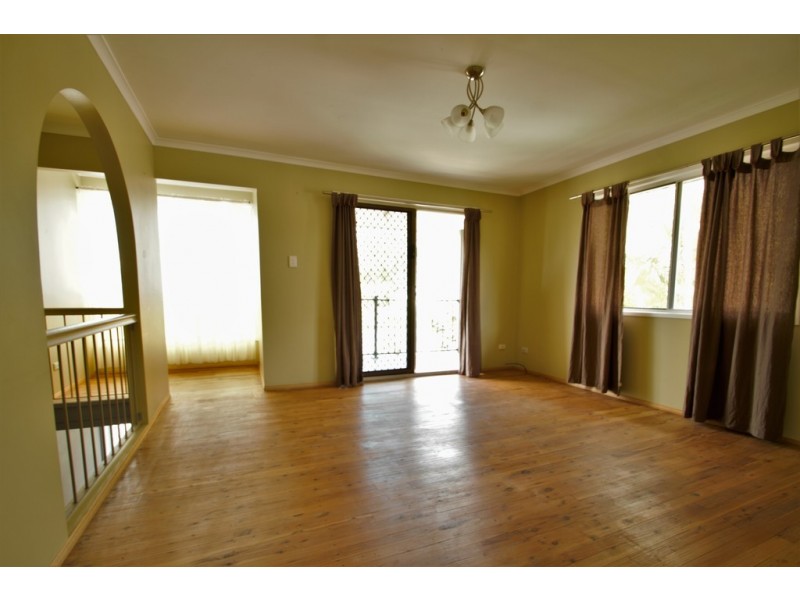 23 Logan Reserve Rd, Waterford West QLD 4133