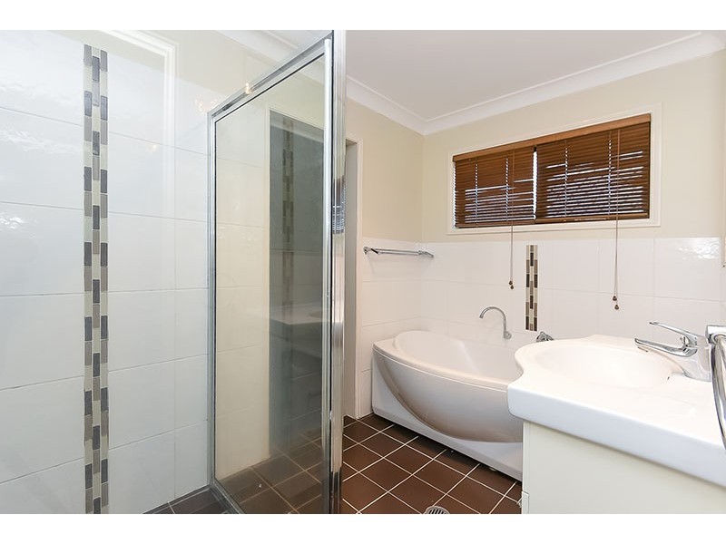 55 Muchow Rd, Waterford West QLD 4133