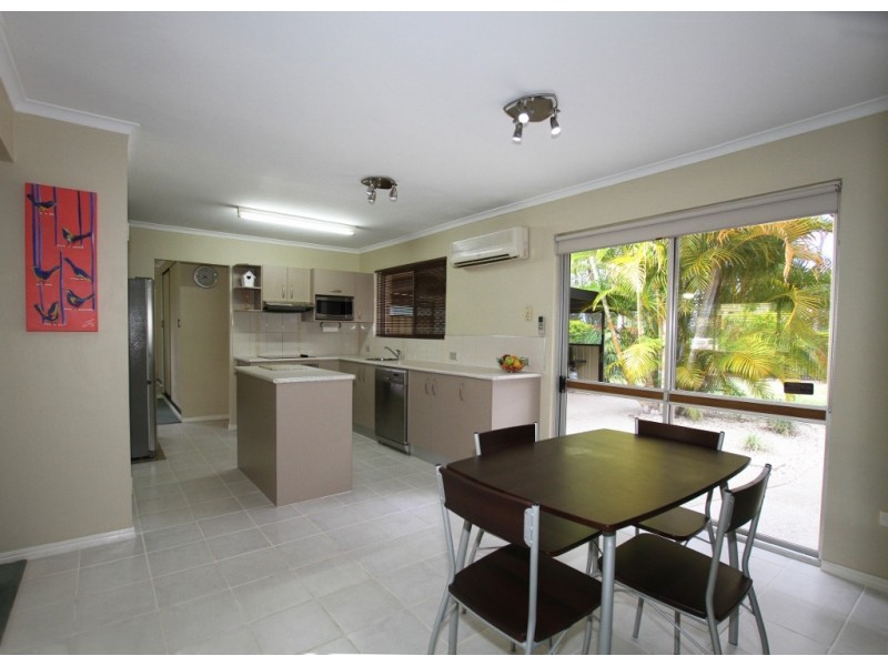 14 hickory, Marsden QLD 4132