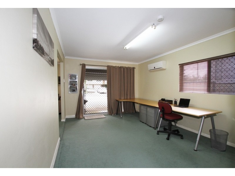 14 hickory, Marsden QLD 4132