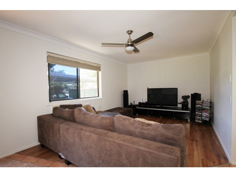 95 Waratah drive, Crestmead QLD 4132