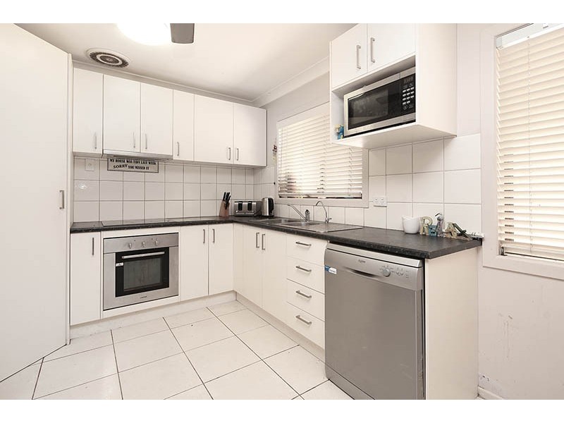 15 Spring st, Jimboomba QLD 4280