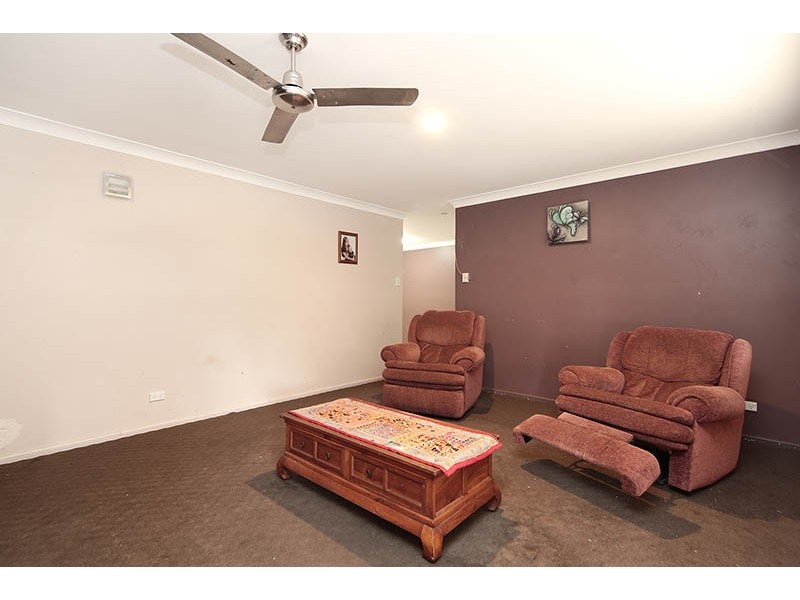 15 Spring st, Jimboomba QLD 4280