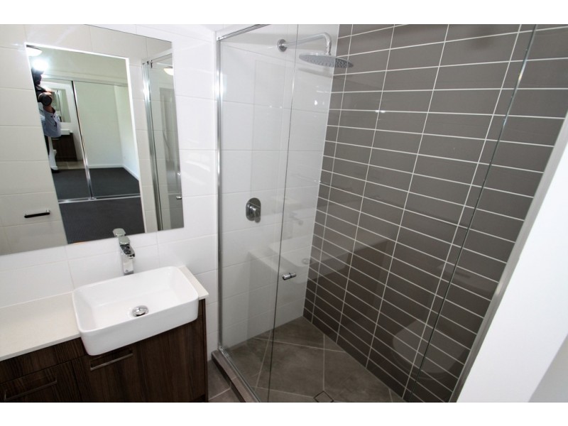 1/ 14 WAHEED ST, Marsden QLD 4132