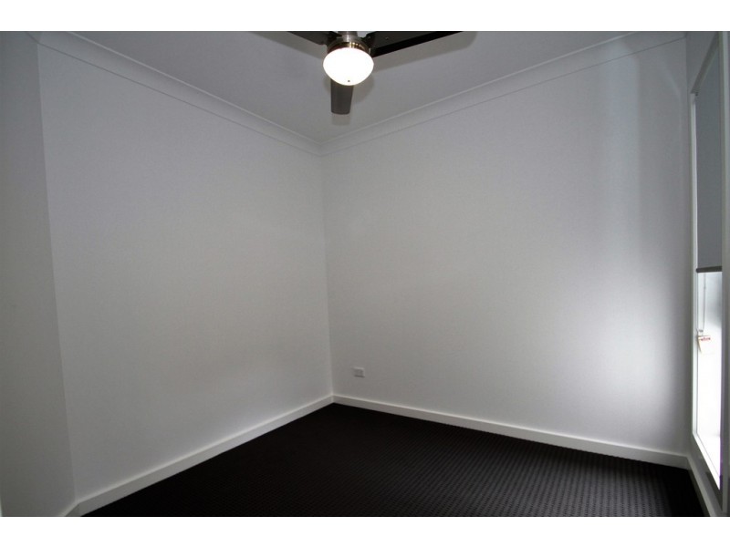 1/ 14 WAHEED ST, Marsden QLD 4132