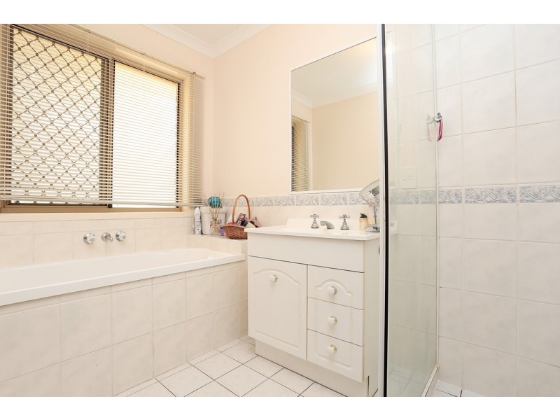 84 Muchow Road, Waterford West QLD 4133