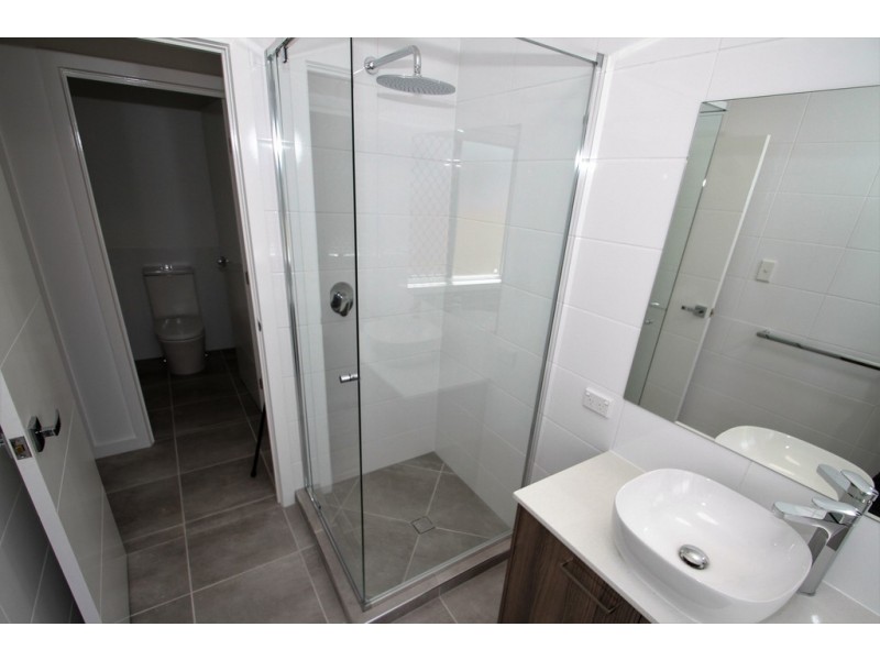 1/8 Waheed street, Marsden QLD 4132