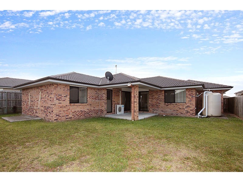 14 Newhaven Street, Marsden QLD 4132