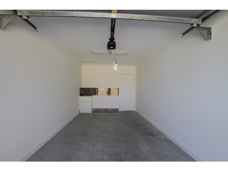 unit 2 /19 Chandon Court, Hillcrest QLD 4118