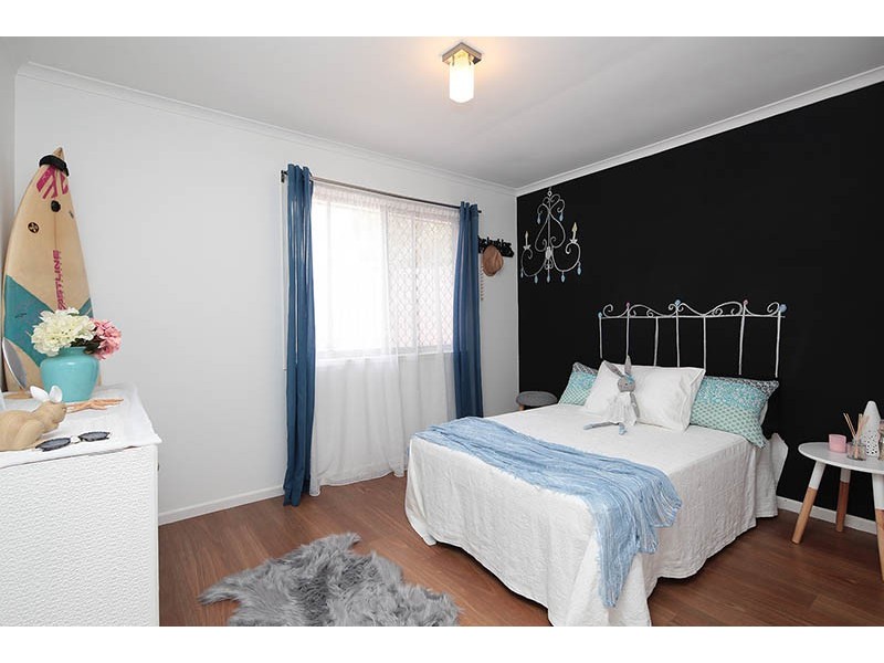 2 BURSARIA, Crestmead QLD 4132