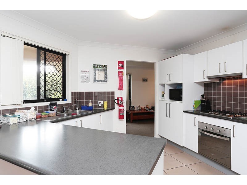 12 Chesan, Crestmead QLD 4132