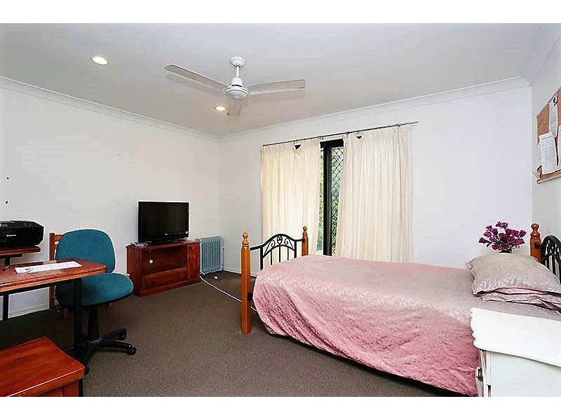 12 Chesan, Crestmead QLD 4132