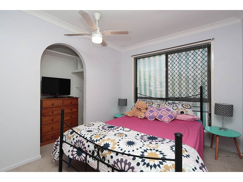 1 GRIX, Crestmead QLD 4132