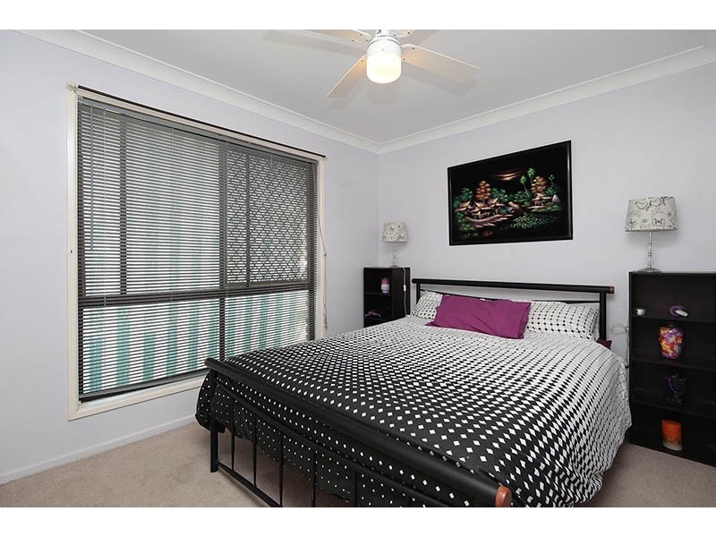 1 GRIX, Crestmead QLD 4132