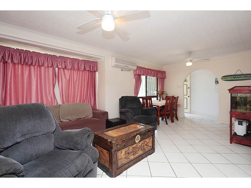 1 GRIX, Crestmead QLD 4132