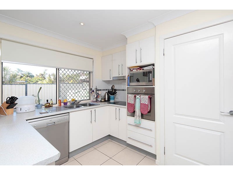 2 Ainslie Street, Marsden QLD 4132