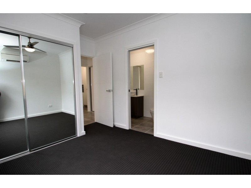 1/14 Waheed street, Marsden QLD 4132