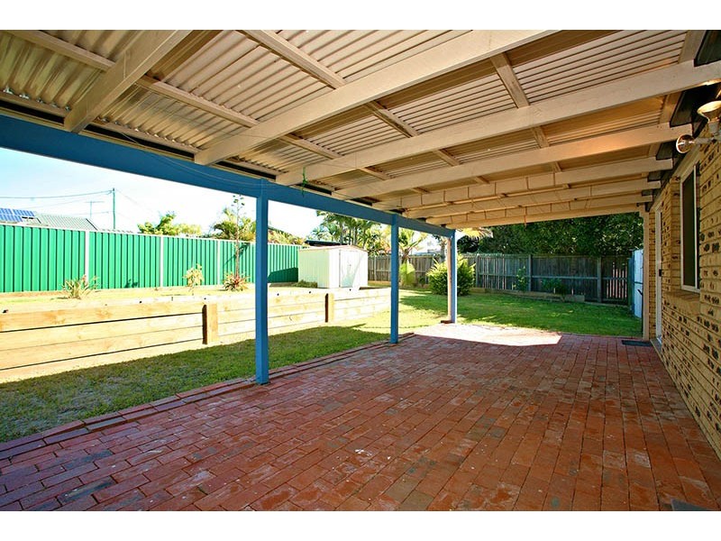 8 Cania Court, Marsden QLD 4132