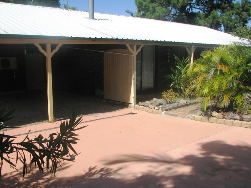 102 LYNDALE ST, Daisy Hill QLD 4127