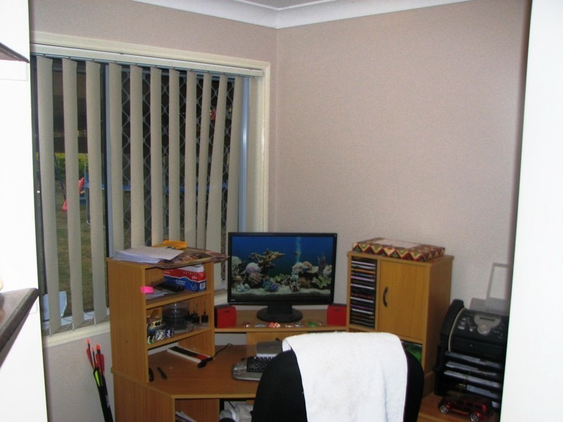 25 Debanie Ct, Marsden QLD 4132