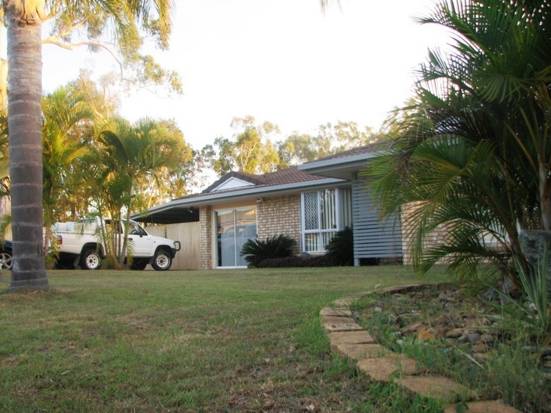 25 Debanie Ct, Marsden QLD 4132