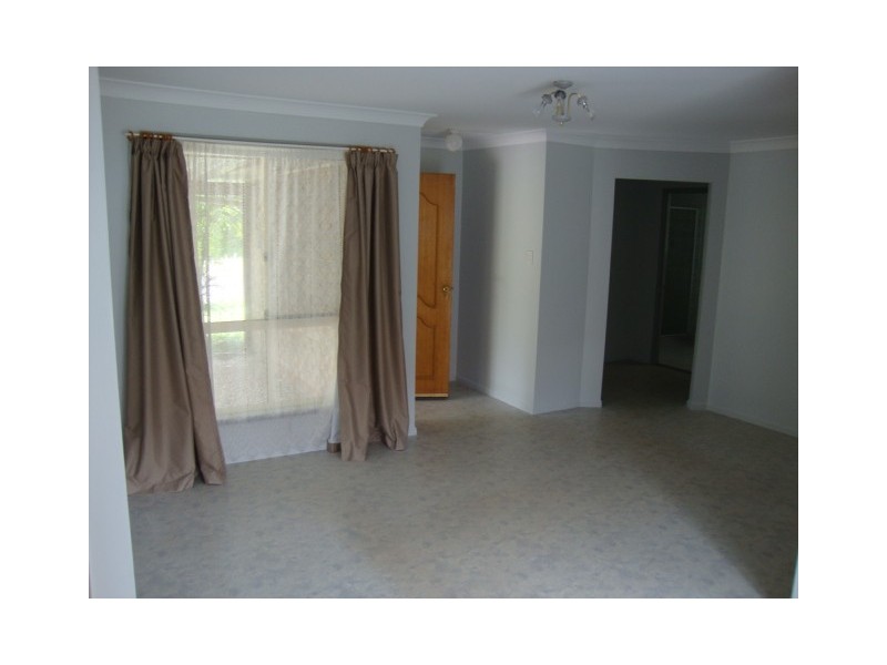 1 DUCHESS ST, Loganlea QLD 4131